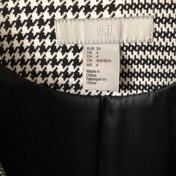 H&M Matching Houndstooth Jacket and Skirt Suits - Picture 4 of 6